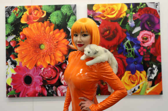 이스탄불 아트페어에 참여한 팝아티스트 낸시랭