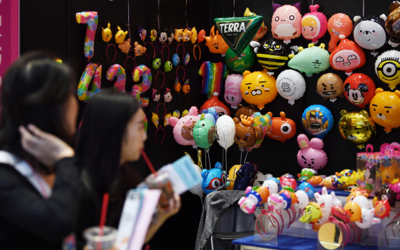 26일 서울 강남구 코엑스에서 열린 서울국제소싱페어에 다양한 제품들이 전시돼있다. 2019. 9. 26. 박윤슬 기자 seul@seoul.co.kr