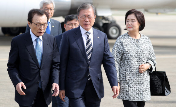 문 대통령과 이해찬 대표