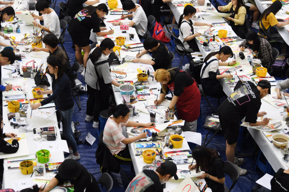29일 서울 노원구 삼육대학교에서 열린 2020학년도 수시모집 아트앤디자인학과 실기고사에서 응시생들이 그림을 그리고 있다. 2019. 9. 29. 박윤슬 기자 seul@seoul.co.kr
