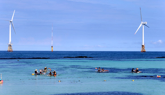 푸르른 제주 가을 바다와 하늘