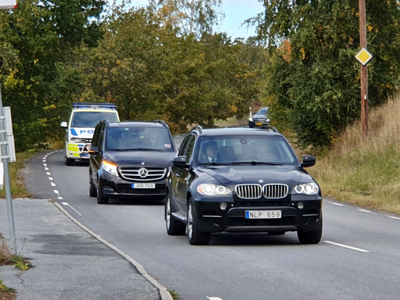 북한대표단 차량 북미 실무협상장行