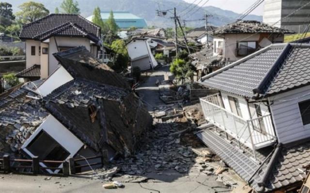 2011년 3월 발생한 동일본 대지진 이후 5년 만에 규모 7 이상의 강진이 2016년 4월 일본 구마모토(규모 7.3)에서 발생했다. 규모 7.3의 본진이 발생한 뒤 1000여회의 여진이 발생해 사상자가 1000명을 훌쩍 넘는 등 심각한 피해를 입었다.  AP연합