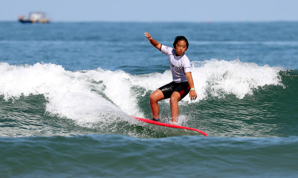 포항서 서핑 챔피언십 개최