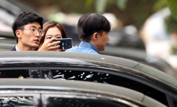 귀가하는 조국 전 장관