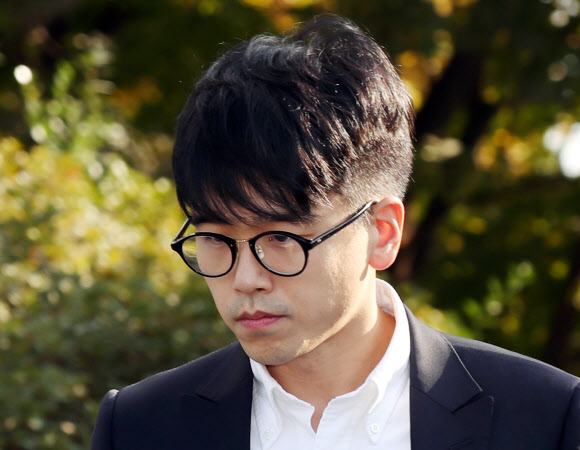 대마 흡연·밀반입 혐의 CJ 장남 집행유예로 석방