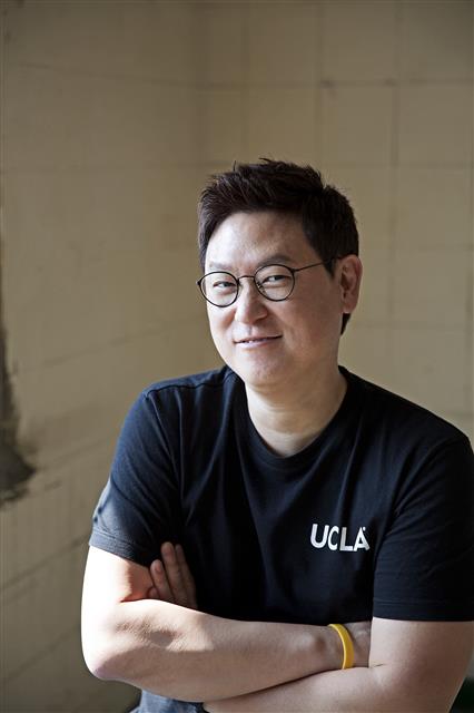 데니스 홍 UCLA 교수