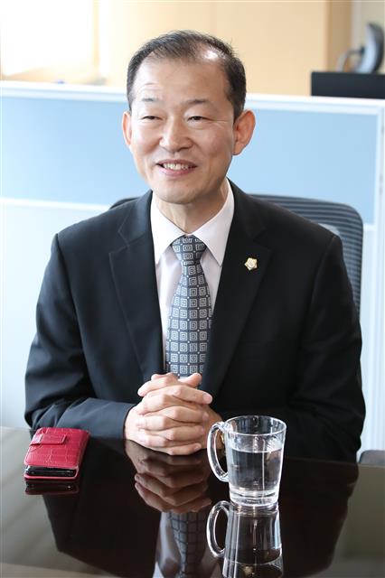 대구 서구의회 민부기 의원 ‘갑질 사과’