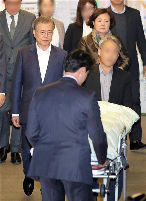 문재인 대통령 모친 별세...향년 92세