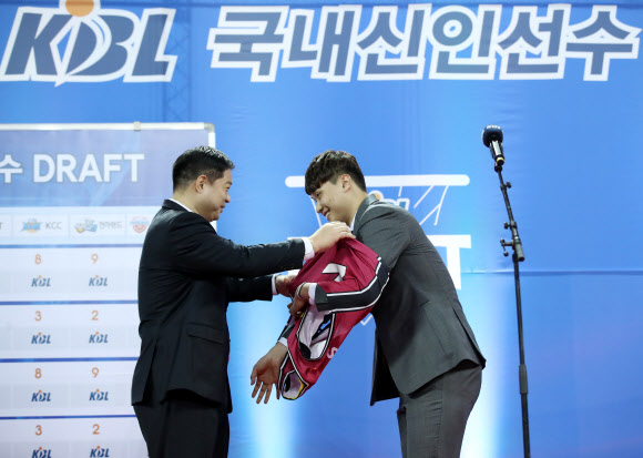 KBL 2019 1라운드 1순위 고려대 박정현