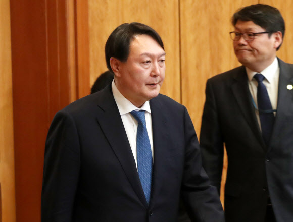 반부패정책협의회 참석하는 검찰총장