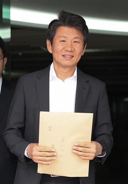 미소짓는 정몽규 회장 ‘아시아나 인수’