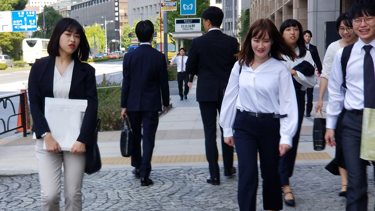 일본 도쿄의 중심지에서 근무하고 있는 직장인들. *사진은 기사의 내용과 직접적인 관련이 없음
