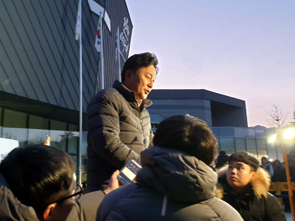 황교안 농성 천막 방문한 원희룡