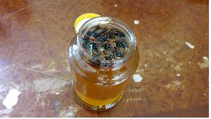 ‘식용 불가’ 말벌꿀 불법 제조·판매업자 적발