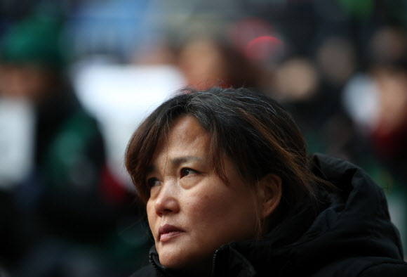 어머니는 거리에서