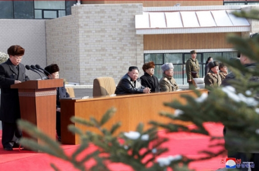 북한 김정은, 양덕온천 준공식 참석