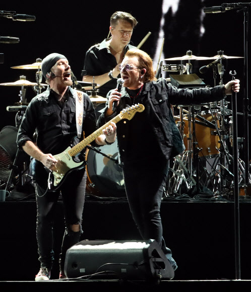 첫 내한공연 펼치는 세계적 록밴드 U2