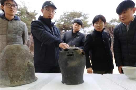 신기한 ‘사람 얼굴 모양 토기’