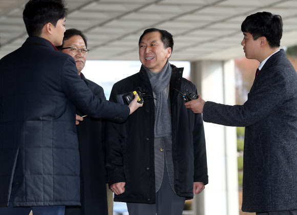 웃음 짓는 김기현 전 울산시장