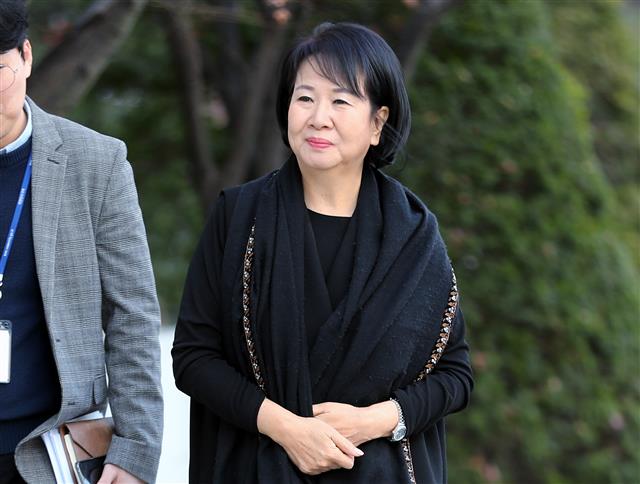 ‘목포 부동산 투기 의혹’ 손혜원 의원, 4차 공판 출석