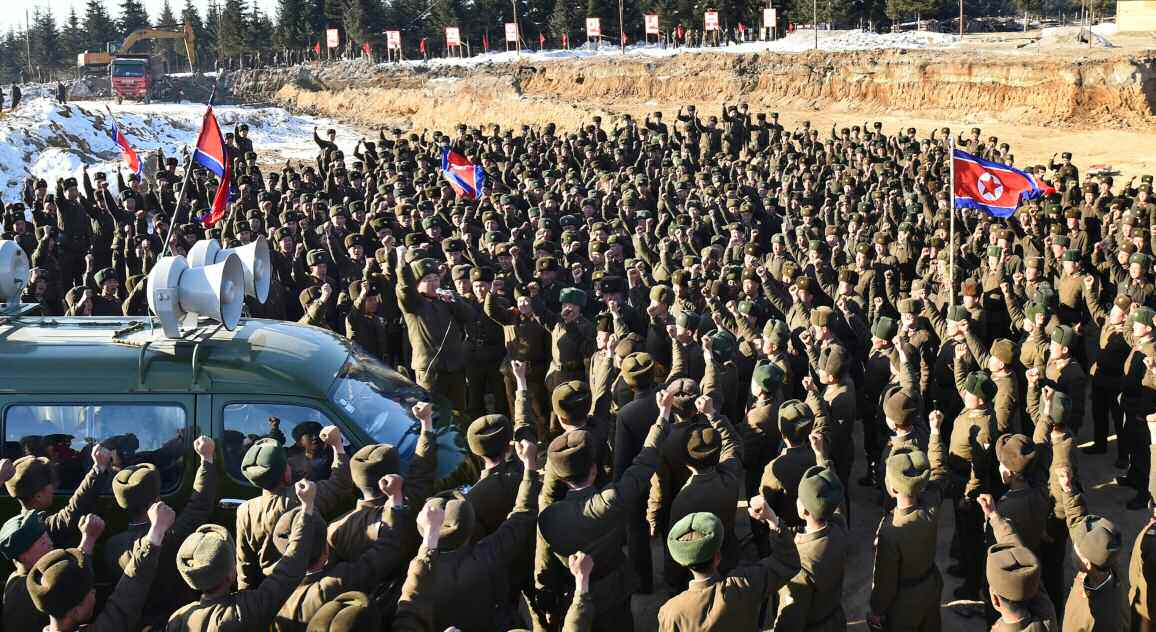 北 노동신문 “삼지연의 천지개벽을 안아온 건설자들의 위훈”