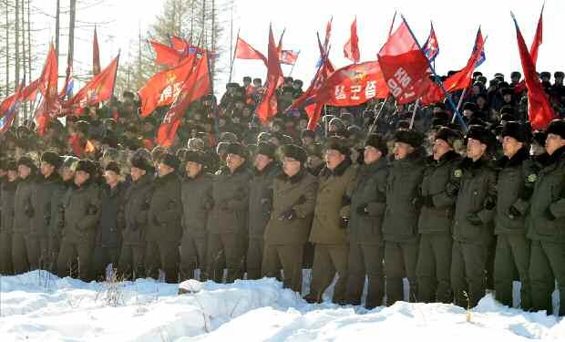 北 노동신문, 백두산 혁명전적지답사 행군길 줄이어 보도