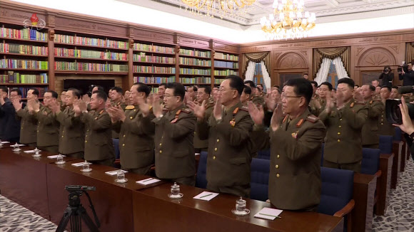북한, 당 중앙군사위원회 확대회의 개최