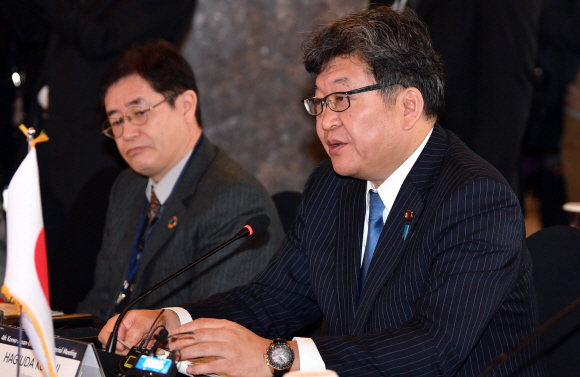 하기우다 고이치 일본 문부과학성 대신이 26일 오전 서울 중구에서 열린 ‘제4차 한?중?일 과학기술장관회의‘에서 인사말을 하고 있다. 2019.12.26 박지환기자 popocar@seoul.co.kr