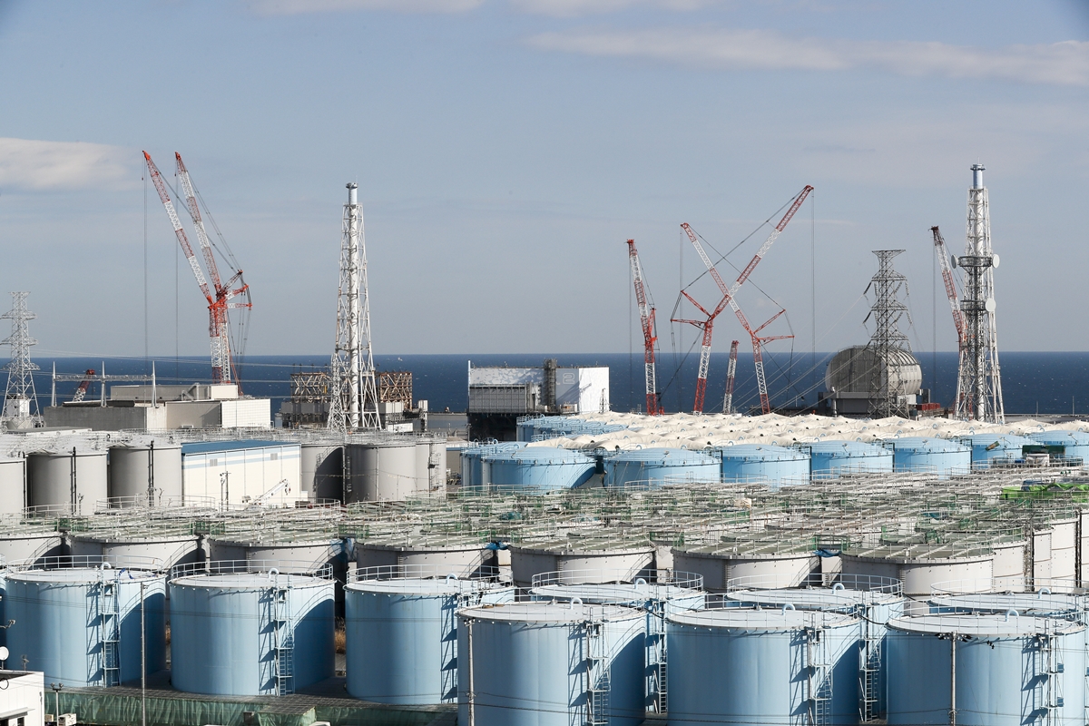 일본 후쿠시마 원전의 방사능 오염수 저장탱크. 2019.1.23  EPA 연합뉴스