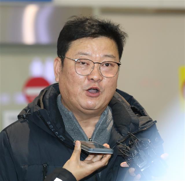 부산으로 귀국한 임동호 전 최고위원