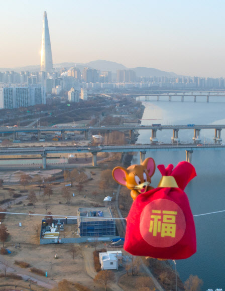 ‘여러분 모두 복받으세요’