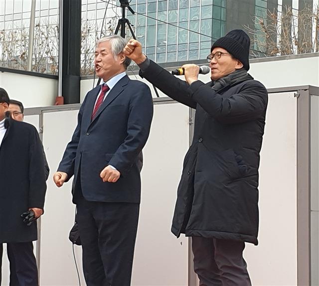 전광훈 영장심사 출석 응원하는 김문수 전 경기도지사