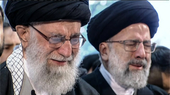 이란 최고지도자까지 장례식서 ‘눈물’