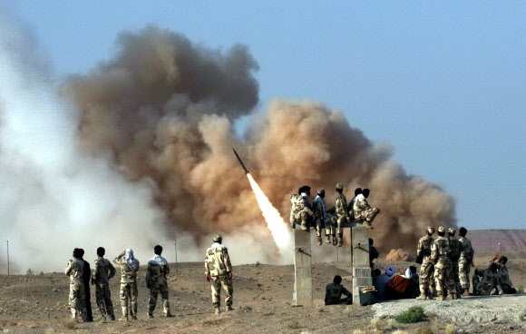 이란 혁명수비대의 탄도 미사일 ‘젤잘’.  EPA 연합뉴스