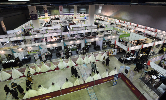 12일 서울 강남 코엑스 B홀에서 2020 춘계 웨덱스코리아 웨딩박람회가 열리고 있다. 2020.1.12 오장환 기자 5zzang@seoul.co.kr