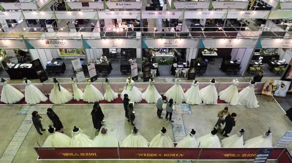 12일 서울 강남 코엑스 B홀에서 2020 춘계 웨덱스코리아 웨딩박람회가 열리고 있다. 2020.1.12 오장환 기자 5zzang@seoul.co.kr