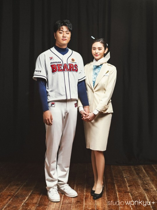 두산 이영하 결혼 [해피메리드컴퍼니, 웨딩디렉터봉드, 원규스튜디오, 아뜰리에로자, 순수, 로더플라워, 정부자, 정민경스타일리스트, 스플렌디노, 수원규중칠우]