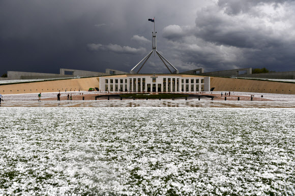 호주 이번엔 골프공만 한 ‘우박 폭풍’