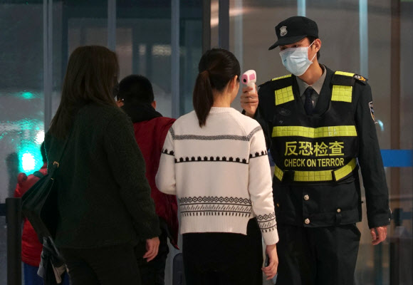 검역 강화된 우한 톈허국제공항