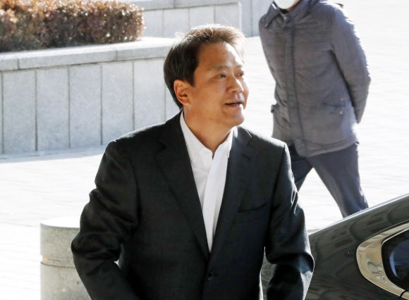 임종석 전 청와대 비서실장, 검찰 출석