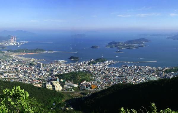 사천시 삼천포항 주변 전경