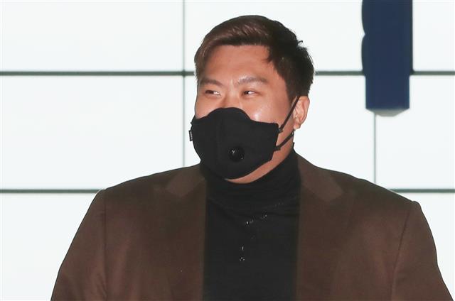 류현진 ‘여유있는 출국길’