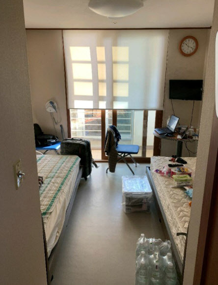 우한 교민들이 생활하는 충남 아산 경찰인재개발원 숙소 모습. 2020.2.3  독자 제공