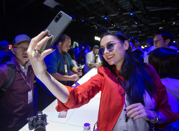 ‘삼성 갤럭시 언팩 2020’ 제품 체험존