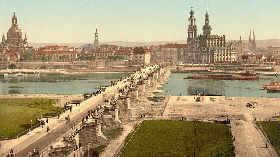1900년대 독일 드레스덴의 풍광. 왜 ‘엘베 강의 피렌체’란 별명을 얻었는지 알 것도 같다. AFP 자료사진