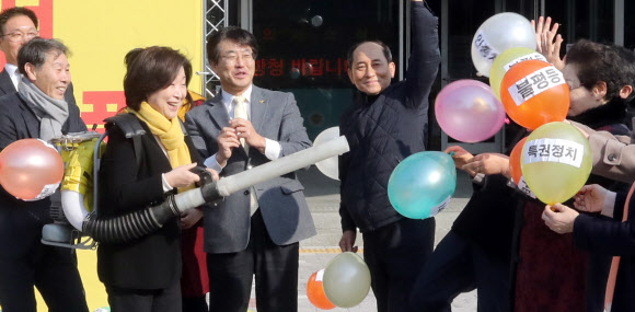 정의당 심상정 대표 “특권정치 날아가라”