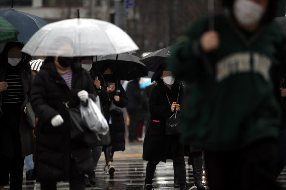 전국 흐리고 비
