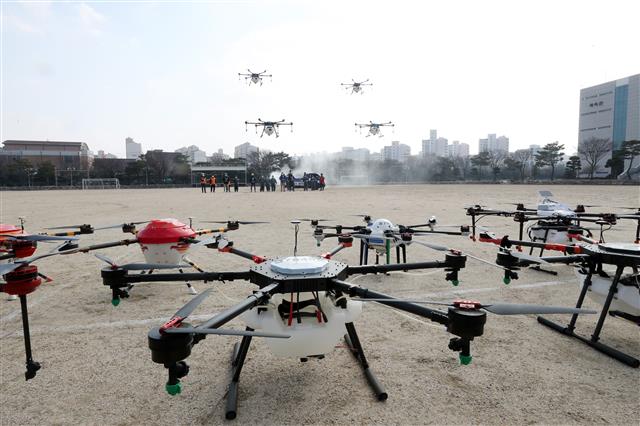 ‘드론으로 코로나19를 막는다’