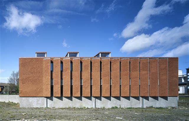 이본 파렐과 셸리 맥나마라가 디자인한 아일랜드 도시 연구소로, 에너지 효율 설계로 유명하다. 하이엇재단 제공
